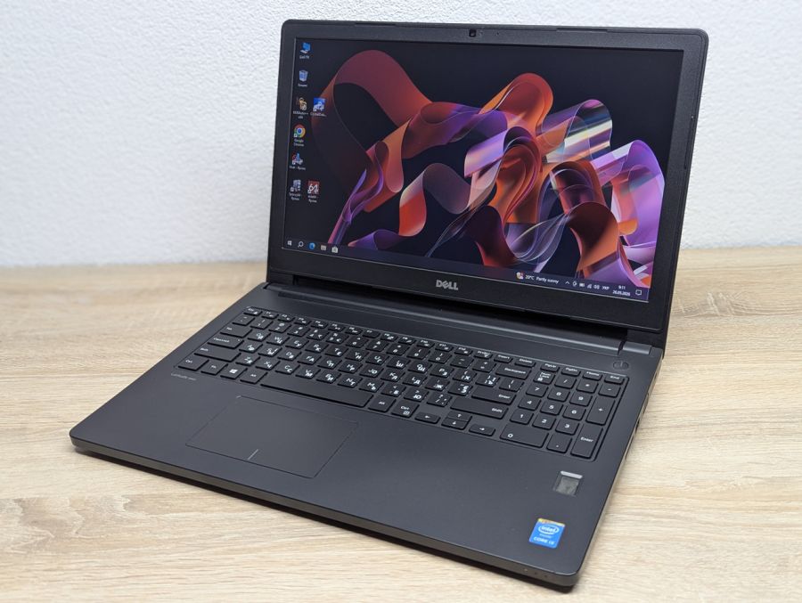 Ноутбук Б/В Dell Vostro 3560, Intel Core i3-5005U, DDR3 8 GB, SSD 128GB, 15.6" HD [ProductHub SKU Dell601]