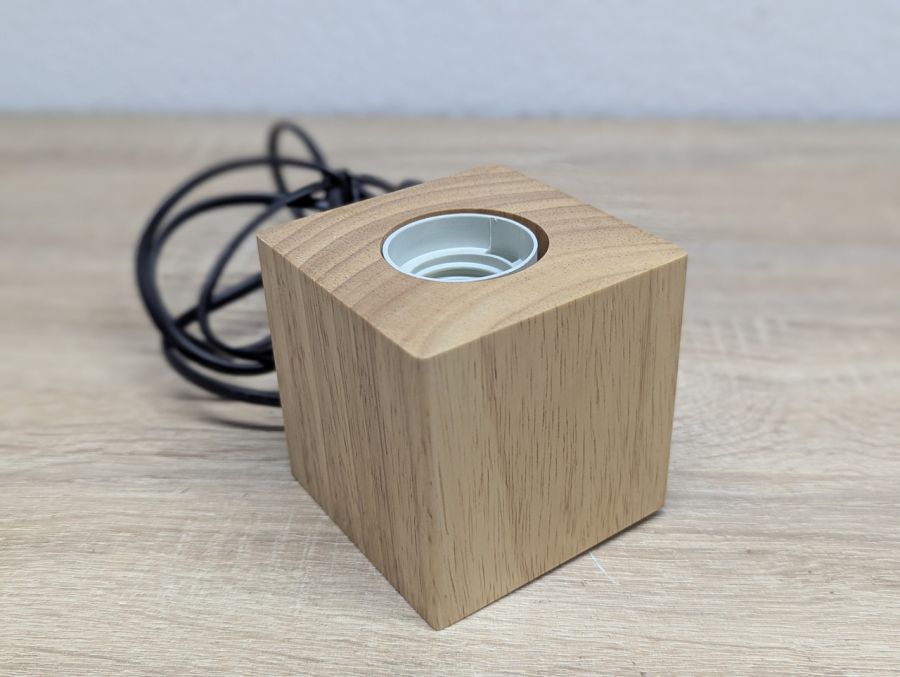 Новий Настільна лампа основа Iterna CUBE
