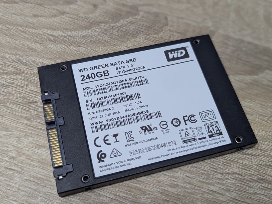 Б/В SSD WD Green SATA 240 ГБ 2.5"