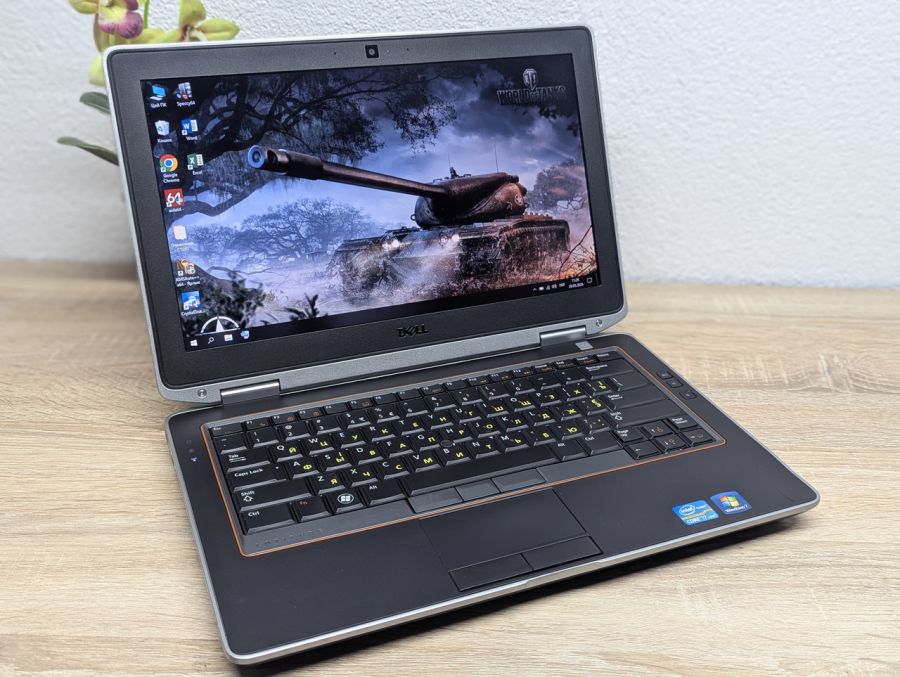 Ноутбук Б/В Dell Latitude E6320, Intel Core i7-2620M, DDR3 8 GB, SSD 128GB, 15.6" HD [ProductHub SKU Dell604]