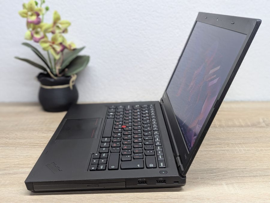 Ноутбук Б/В Lenovo T440P, Intel Core i5-4300M, DDR3 8 GB, SSD 128GB, 14" HD