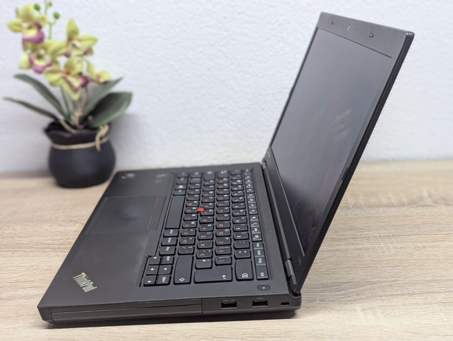 Ноутбук Б/В Lenovo T440P, Intel Core i5-4300M, DDR3 8 GB, SSD 128GB, 14" HD