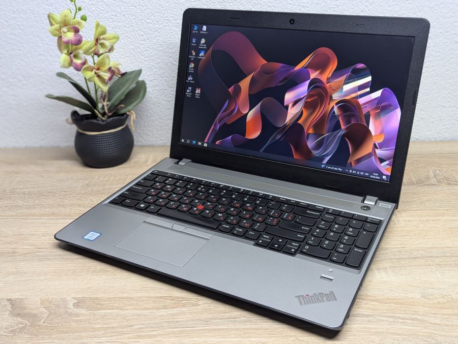 Ноутбук Б/В Lenovo E570, Intel Core i5-7200U, DDR4 8 GB, SSD 128GB, NVIDIA GeForce 940MX 2Gb, 15.6" Full HD [ProductHub SKU L600]