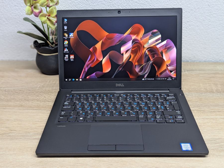 Ноутбук Б/В Dell Latitude 7280, Intel Core i5-6300U, DDR4 8 GB, SSD 256GB, 12" Full HD