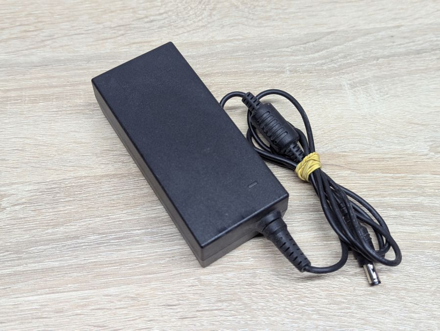 Б/В Блок живлення Liteon PA-1041-81 40W,12 V,3.33 A ,5.5x2.5 мм