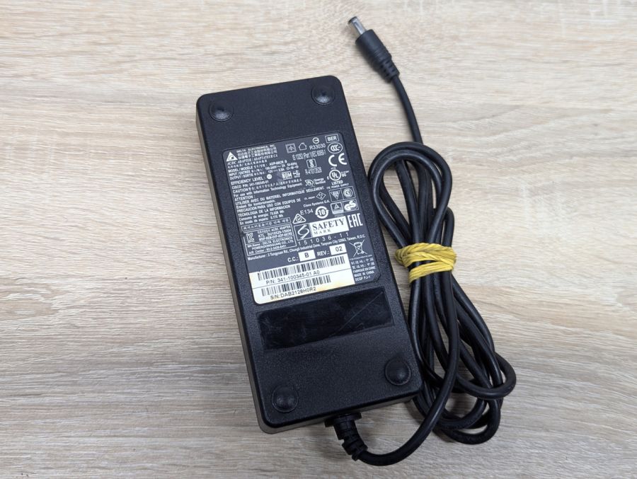 Б/В Блок живлення Delta ADP-66CR B,75 Wh,12V, 5.5A, 5.5 х 2.5 мм
