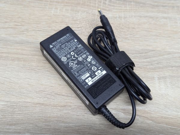 Б/В Блок живлення Delta Electronics ADP-65JH BB 65W, 19V, 3.42А, 4.8x1.7 мм