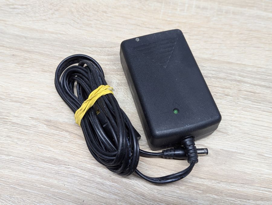 Б/В Блок живлення DVE DSA-0421S-12, 30Вт,12В, 2.5А,5.5 x 2.1 мм [ProductHub SKU 0421S-12]
