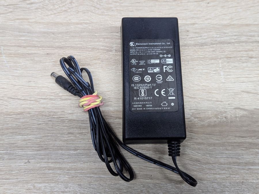 Б/В Блок живлення Elementech International A16-112D300N,36Вт,12 В, 3 А,5.5 x 2.1 мм