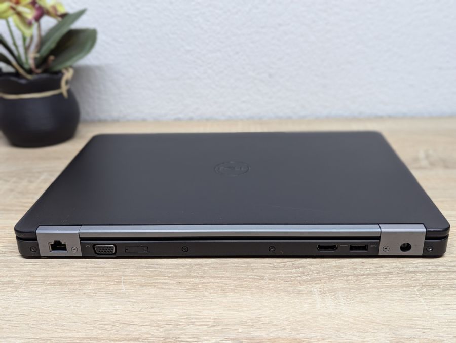 Ноутбук Б/В Dell Latitude E5470, Intel Core i5-6440HQ, DDR4 8 GB, SSD 256GB, 14" Full HD [ProductHub SKU Dell617]