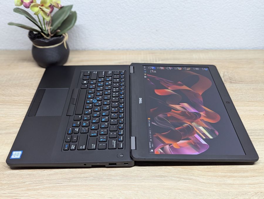 Ноутбук Б/В Dell Latitude E5470, Intel Core i5-6440HQ, DDR4 8 GB, SSD 256GB, 14" Full HD [ProductHub SKU Dell617]
