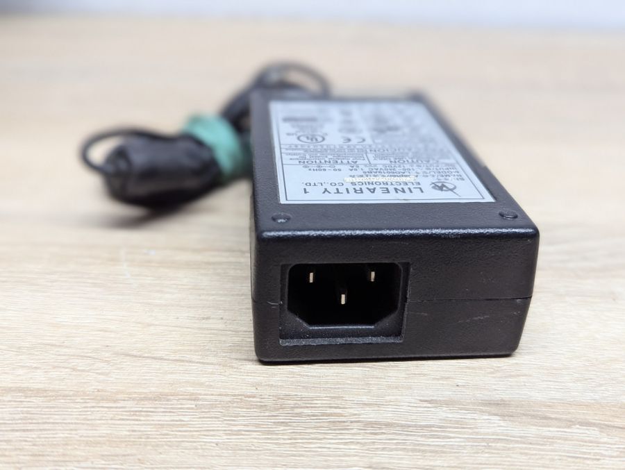 Б/В Блок живлення Linearity Electronics LAD6019AB5, 60 Вт,12 В,5 А,5.5x2.5 мм
