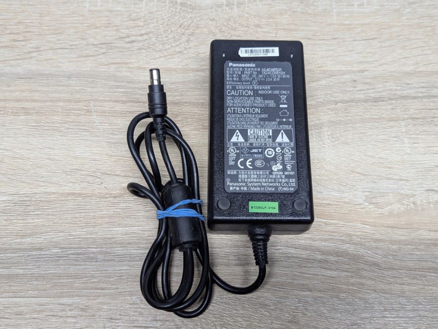 Б/В Блок живлення Panasonic TAZ4CD0812H,12 В,2.5 А,30 Вт,6.3x3.0мм