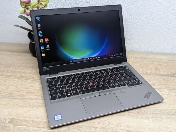 Ноутбук Б/В Lenovo ThinkPad L390, Intel Core i3-8145U, DDR4 8 GB, SSD 256GB, 13" Full HD [ProductHub SKU L605]