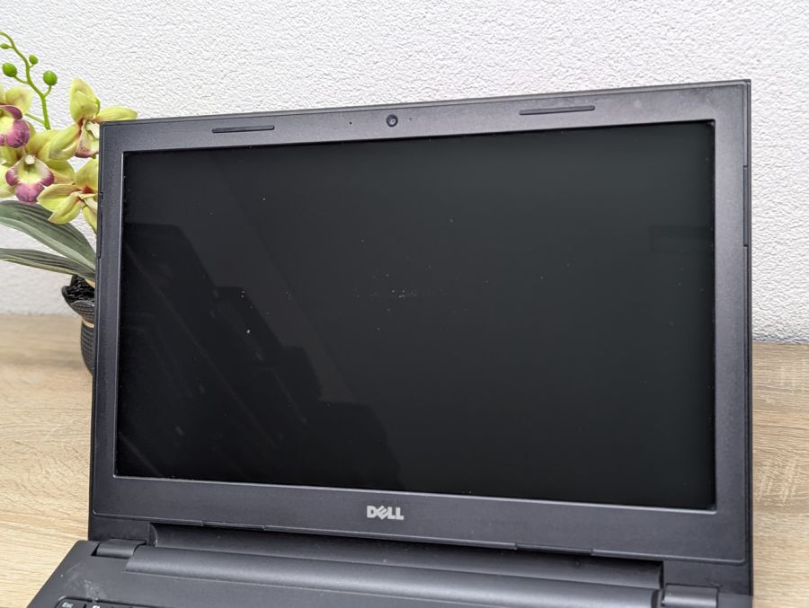 Ноутбук Б/В Dell Inspiron 3543, Intel Core i5-5200U, DDR3 8 GB, SSD 128GB, NVIDIA GeForce 820M 2Gb, 15.6" [ProductHub SKU Dell580]