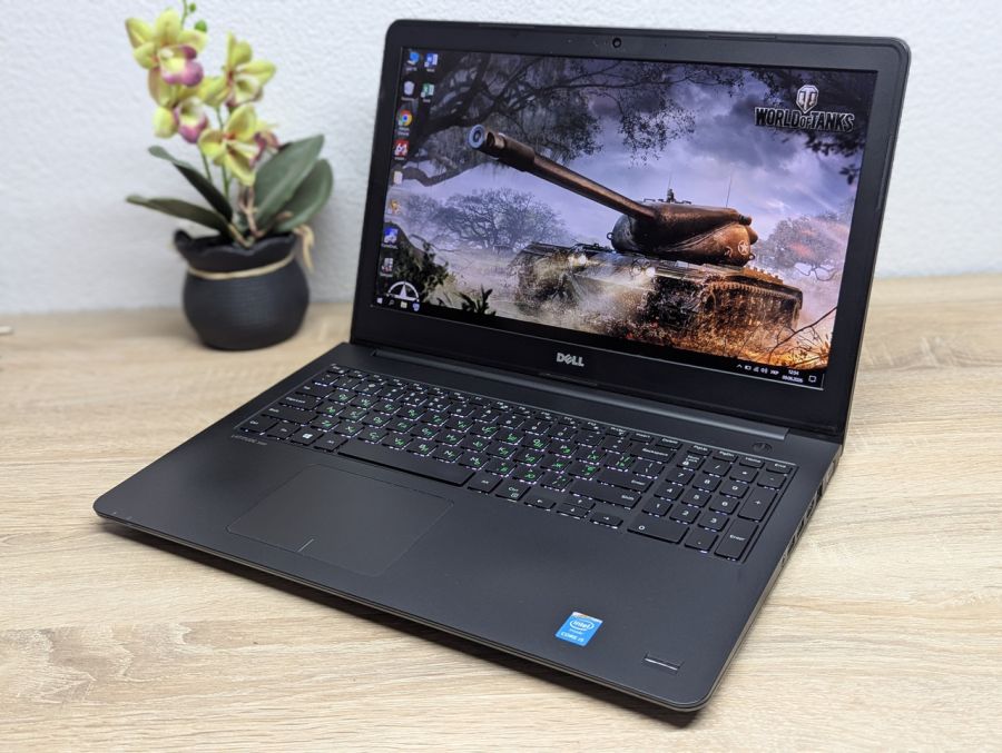Ноутбук Б/В Dell Latitude 3550, Intel Core i5-5200U, DDR3 8 GB, SSD 256GB, NVIDIA GeForce 830M 2Gb, 15.6" Full HD