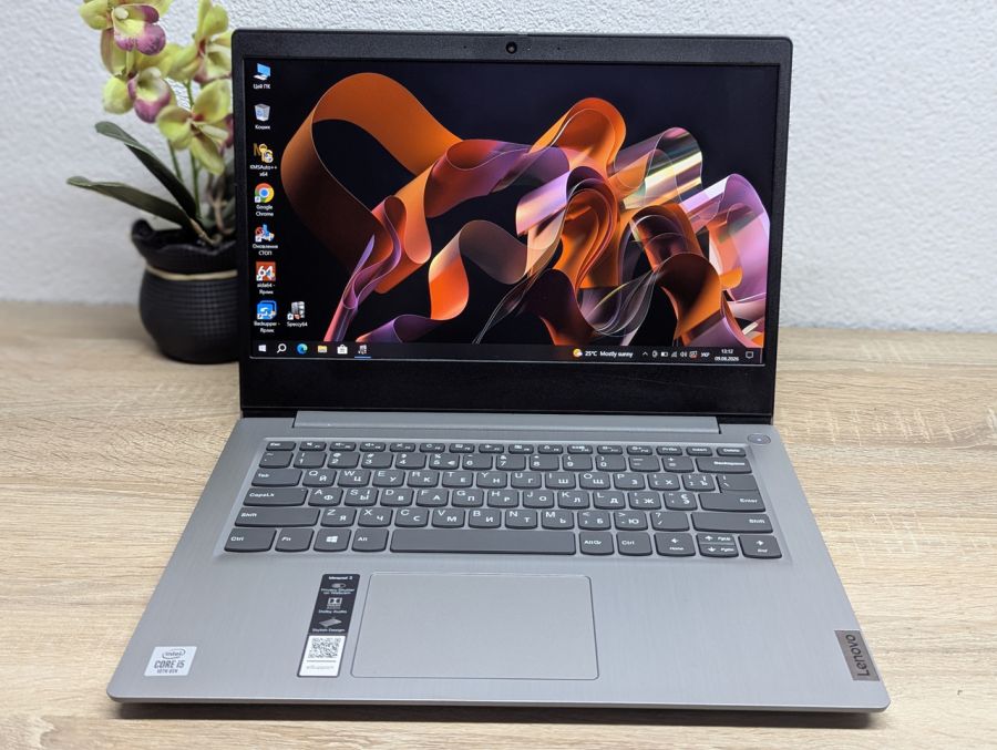 Ноутбук Б/В Lenovo IdeaPad 3-14IIL05, Intel Core i5-1035G7, DDR4 4 GB, SSD 256GB, 14" Full HD