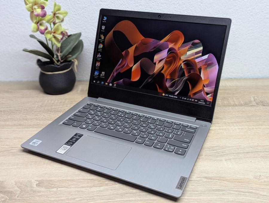 Ноутбук Б/В Lenovo IdeaPad 3-14IIL05, Intel Core i5-1035G7, DDR4 4 GB, SSD 256GB, 14" Full HD