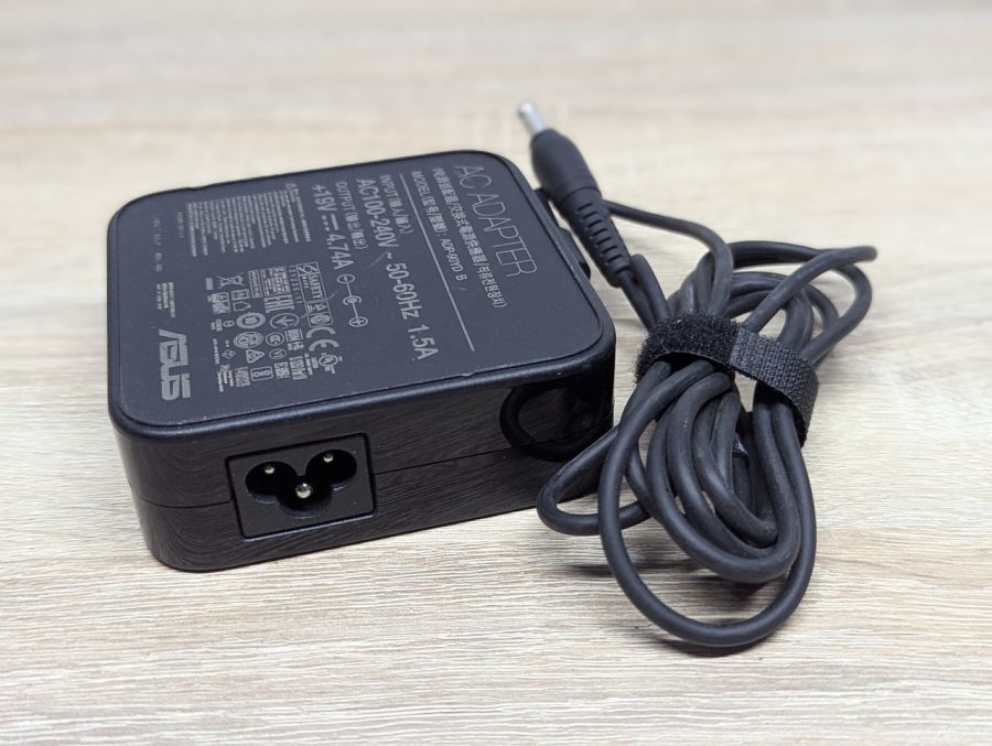 Б/В Блок живлення Asus ADP-90YD B,90 Вт,19 В,4.74 А, 5.5x2.5мм