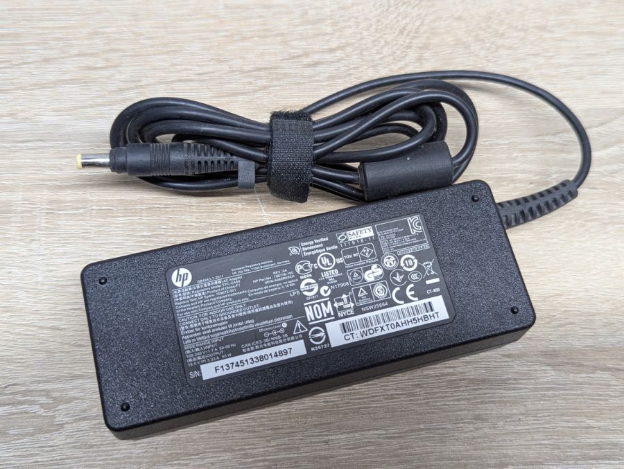 Б/В Блок живлення HP TPC-CA54, 65 Вт,19.5 В,3.33 А,4.8x1.7мм