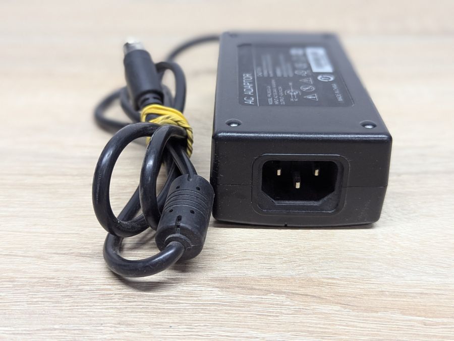 Б/В Блок живлення PRL0602U-24, 60 Вт,+24V, 2.5A,3Pin DIN