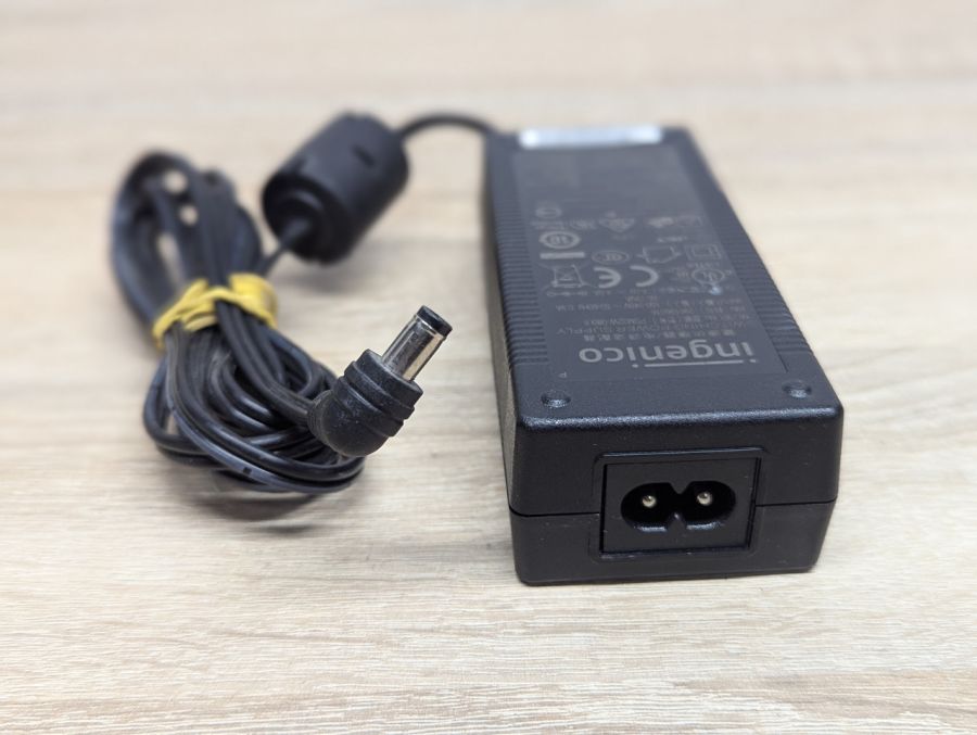 Б/В Блок живлення Ingenico PSM32W-080L6, 32 W,8.0 V,4.0 A,5.5x2.1 мм