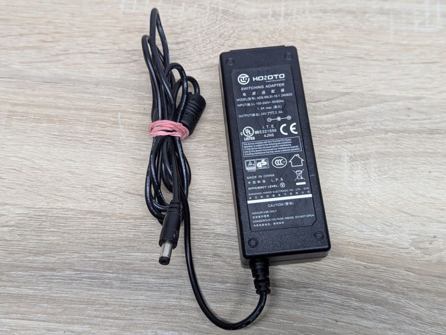 Б/В Блок живлення Honoto ADS-65LSI-19-1,24 В,2.5 А,60 Вт,5.5x 2.1 мм