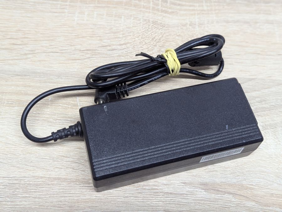 Б/В Блок живлення Channel Well KPL-060F-VI,12В ,5А, 60Вт,5.5 x 2.1 мм