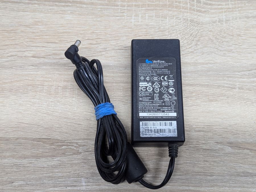 Б/В Блок живлення Verifone для POS-терміналів,37 Вт,9.3 В, 4 А,5.5 x 2.5 мм [ProductHub SKU SM09003A]