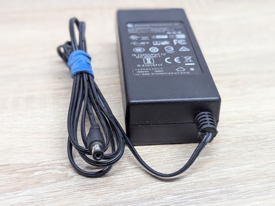 Б/В Блок живлення Elementec A140-1120300N, 12 В, 3 А,36 Вт, 5.5 * 2.1 мм