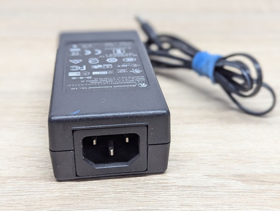Б/В Блок живлення Elementec A140-1120300N, 12 В, 3 А,36 Вт, 5.5 * 2.1 мм