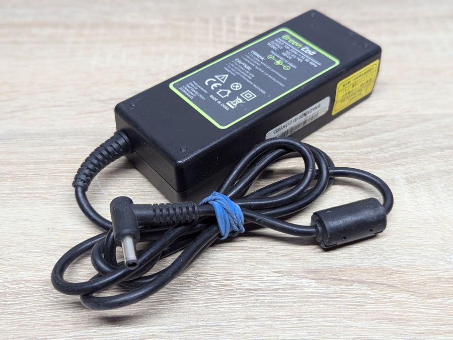 Б/В Блок живлення Green Cell AD105,19V ,4.74A ,90W,4.5x3.0мм [ProductHub SKU AD105]