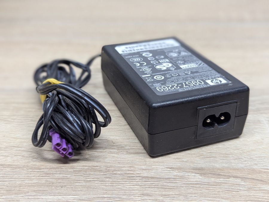 Б/В Блок живлення HP 0957-2269,20 Вт,+32 В,0.625 А,3-pin