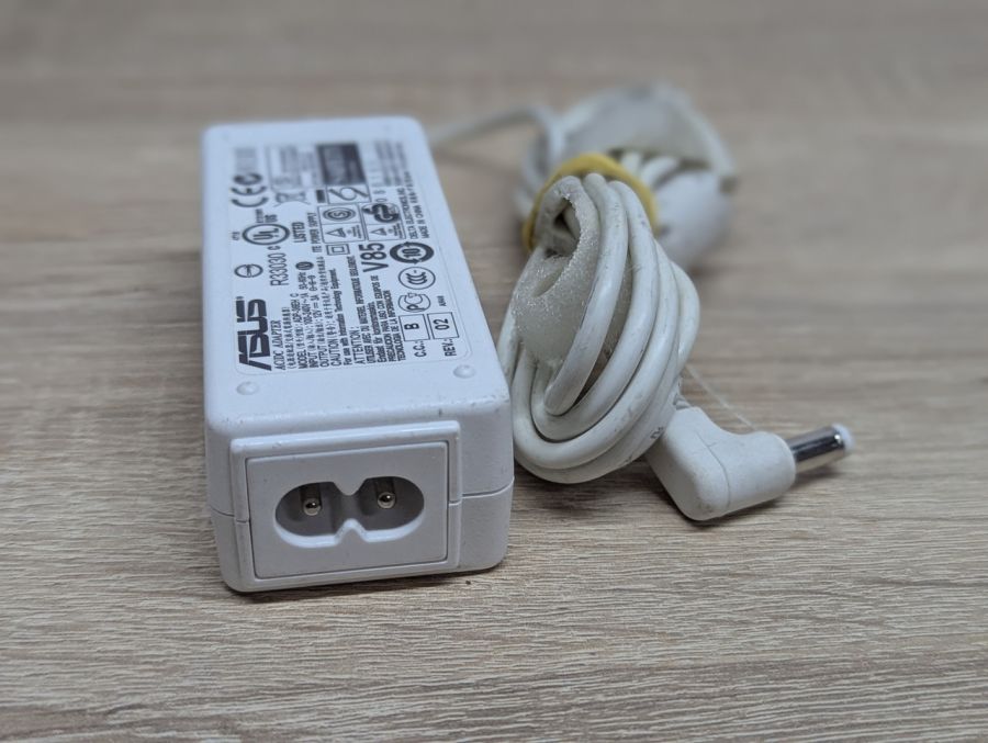 Б/В Блок живлення ASUS ADP-36EH, 36W,12V,3A,4.8 х 1.7 мм
