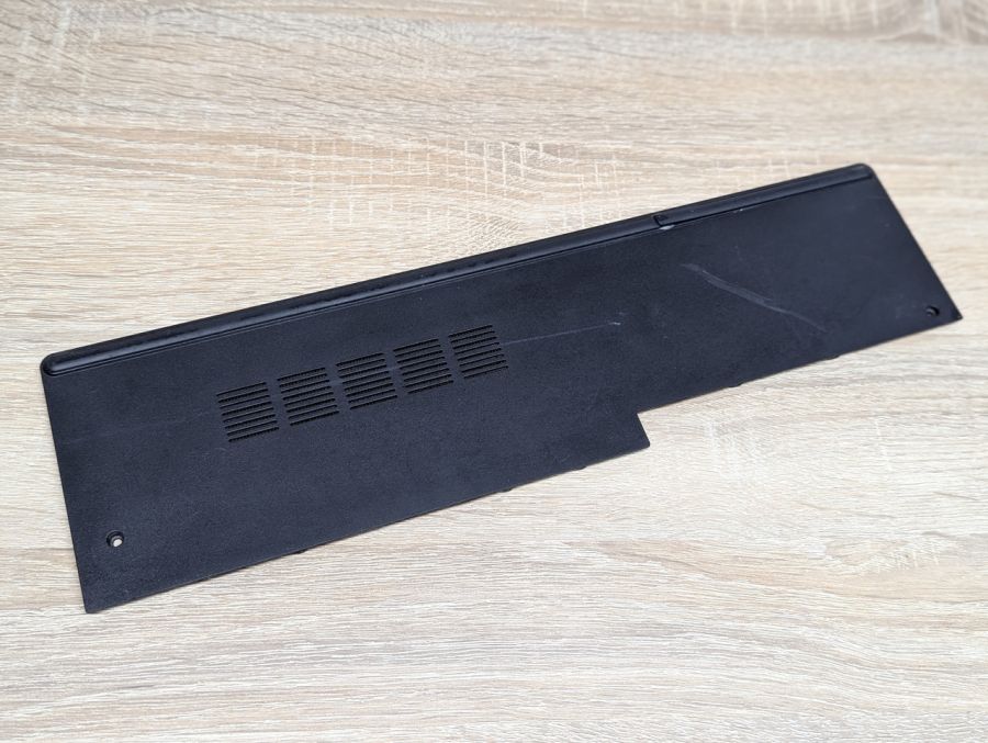 Б/В Сервісна кришка для ноутбука Dell Inspiron 15-5558,5559, 5555, 5551, 5552, 5566,Dell Vostro 15