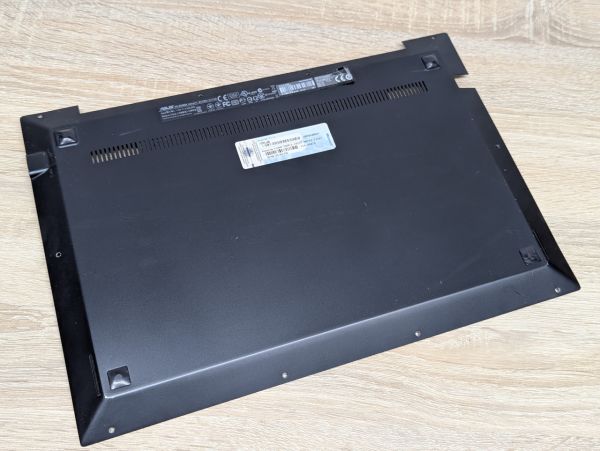 Б/В Нижня кришка (піддон) для ноутбука Asus BU400A
