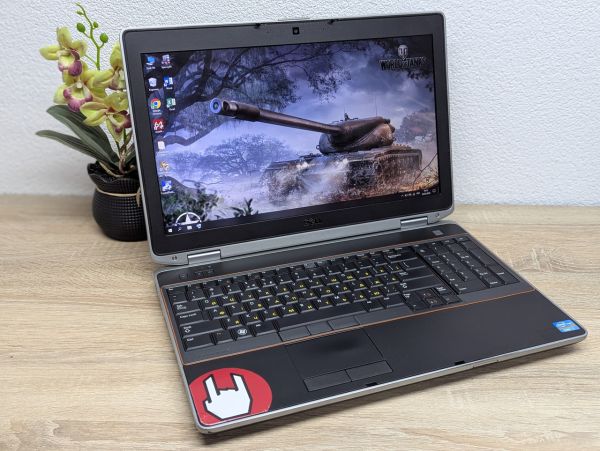 Ноутбук Б/В Dell Latitude E6520, Intel Core i7-2760QM, DDR3 8 GB, SSD 128GB + HDD 320GB, NVIDIA NVS 4200M 512Mb, 15.6"