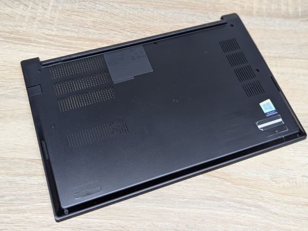 Б/В Нижня панель корпусу для Lenovo ThinkPad E14 Gen 2