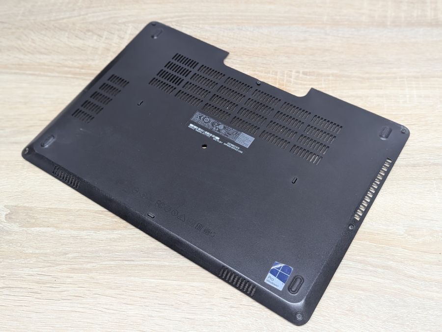 Б/В Сервіна кришка корпусу для ноутбука Dell Latitude E5470 [ProductHub SKU 09F6T6]