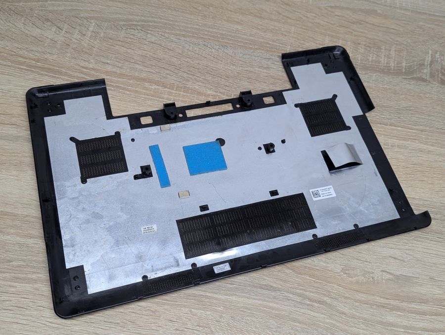 Б/В Нижня сервісна кришка для ноутбука Dell Latitude E5540