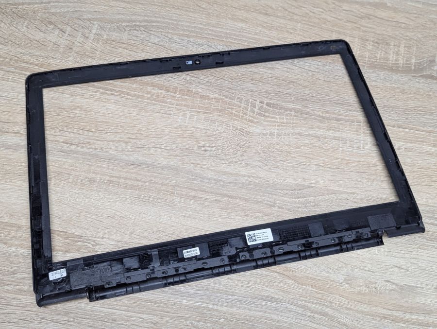 Б/В Рамка матриці для ноутбука Dell Inspiron 15 3580\3581\3582\3583\3585\3593