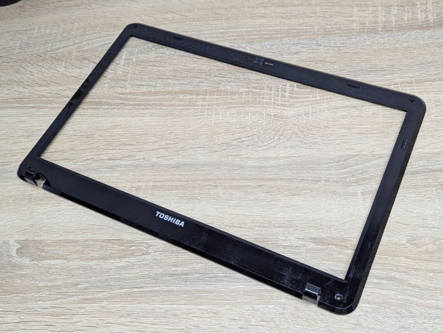 Б/В Рамка матриці для ноутбука Toshiba Satellite L650\L655 [ProductHub SKU V000210440]