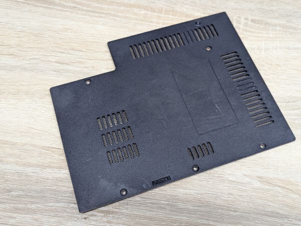Б/В Cервісна кришка для ноутбука Fujitsu LifeBook A530/AH530