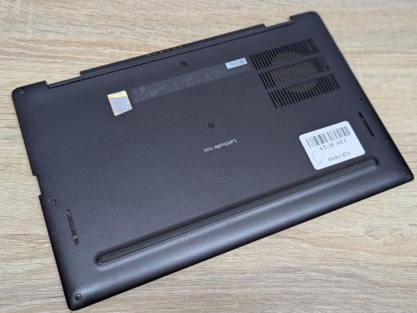 Б/В Піддон для ноутбука Dell Latitude 7320
