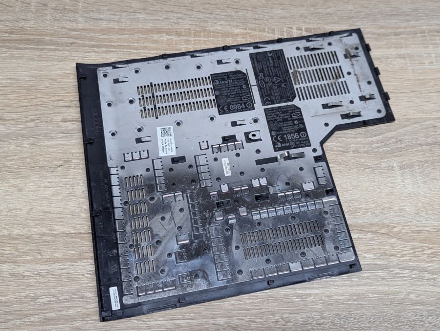 Б/В Сервісна кришка для ноутбука Dell Latitude E5500