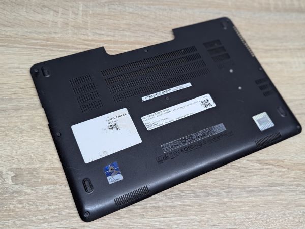 Б/В Піддон для ноутбука Dell Latitude E7270