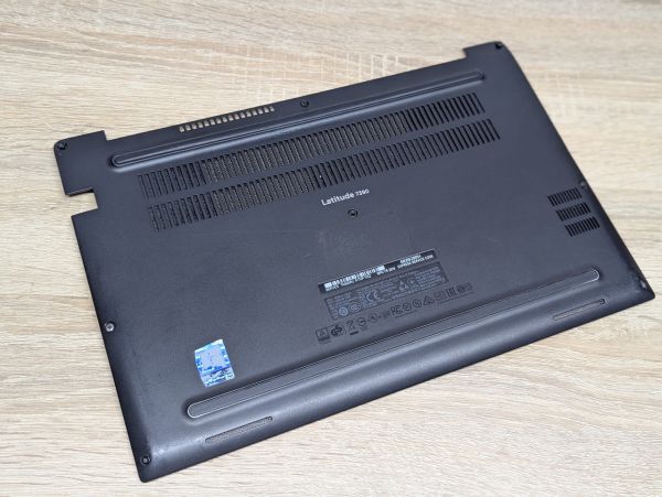 Б/В Піддон для ноутбука Dell Latitude 7390