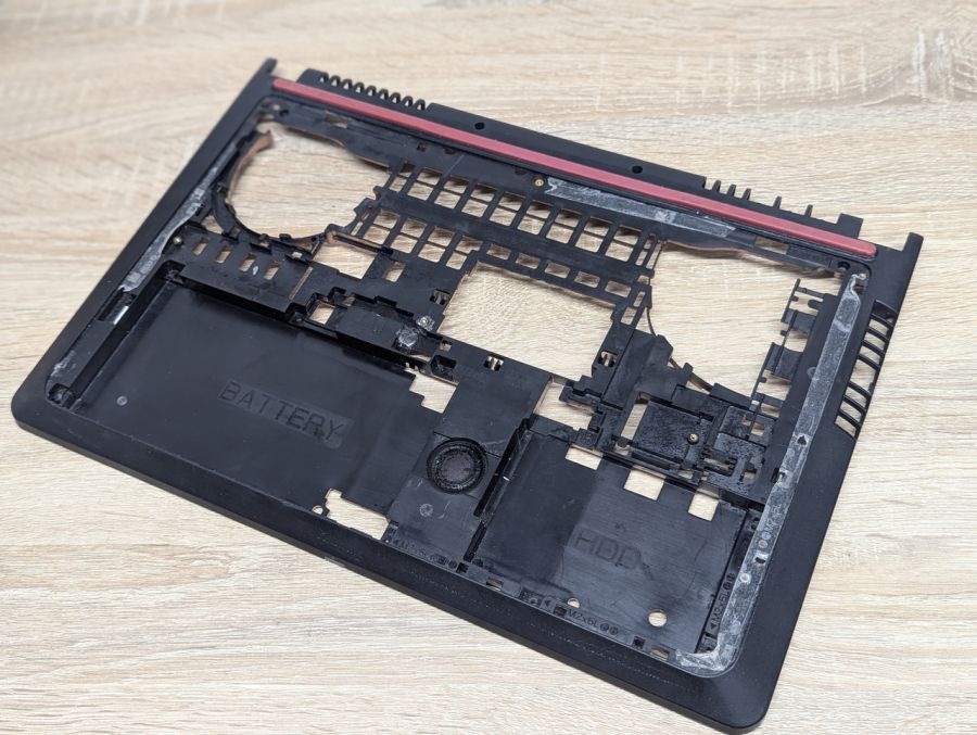 Б/В Піддон для ноутбука Dell Inspiron 15 7559,7557,5576,5577