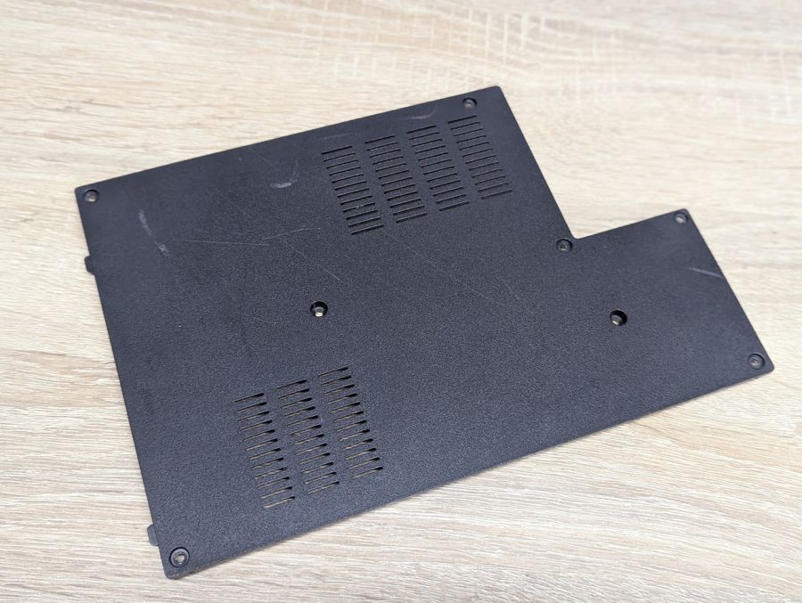 Б/В Сервісна кришка для ноутбука Dell Vostro 1710 / 1720 [ProductHub SKU 0P733N]