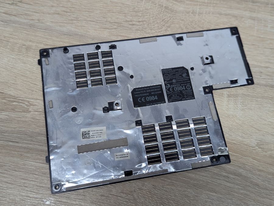Б/В Сервісна кришка для ноутбука Dell Vostro 1710 / 1720
